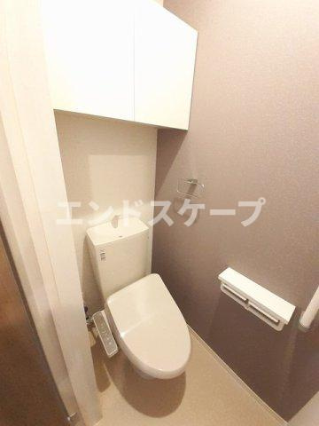 テラス　ハックベリーのトイレ|高崎、前橋のお部屋探しはエンドスケープまで！お客様の理想お聞かせ下さい♪
