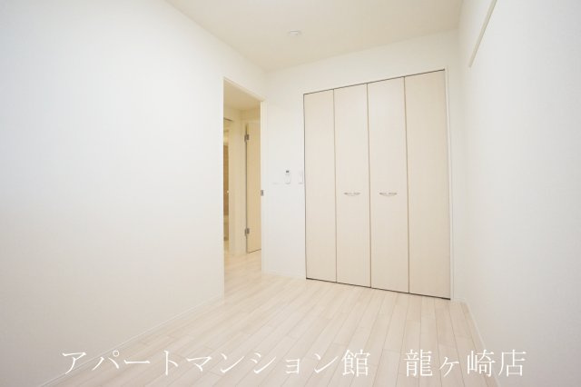 ブランシュ　フルールARの洋室