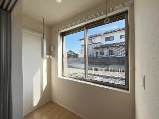 仮）土浦市蓮河原新町新築アパートのバルコニー|※イメージです