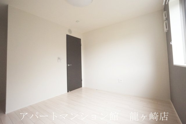 アンソレイユ26の洋室