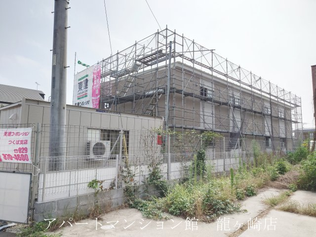 （仮）土浦市乙戸新築アパートの外観|建築中