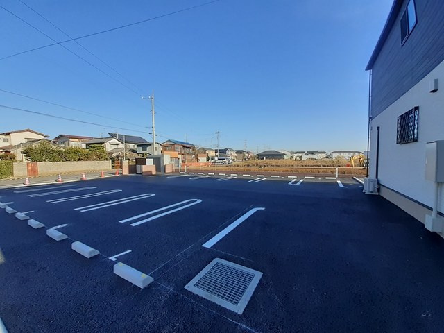 コージー　フラットⅠの駐車場