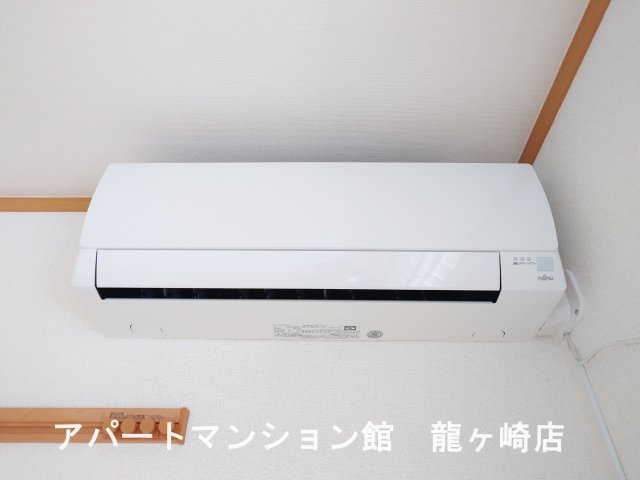 コント・ド・フェの設備|類似