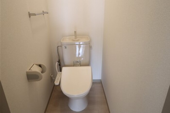 グレイスコートのトイレ|コンパクトで使いやすいトイレです