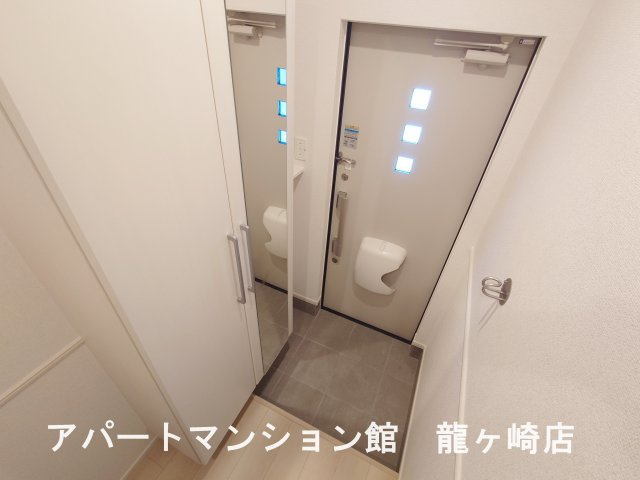 ソリオＢの玄関