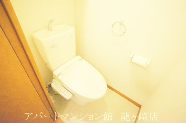 レオパレスSEIZANSOUのトイレ