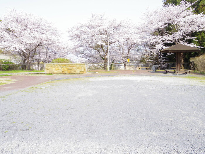 ヴィラ・シェソワ Ａの周辺|近隣公園
