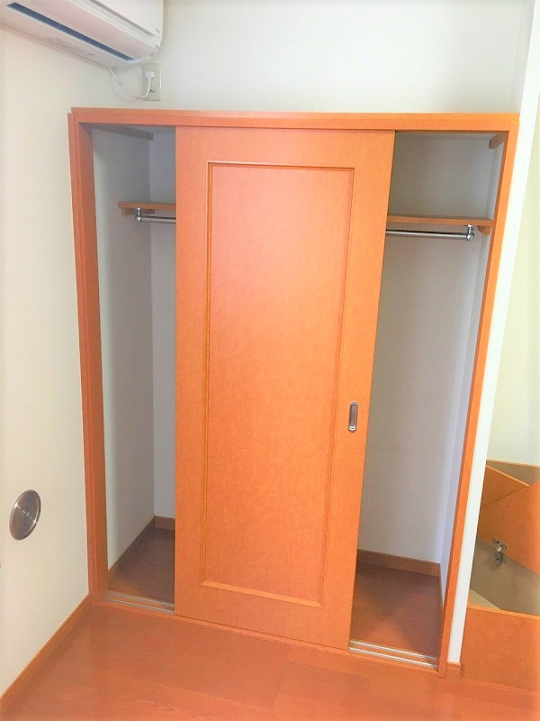 レオパレストゥルプの収納