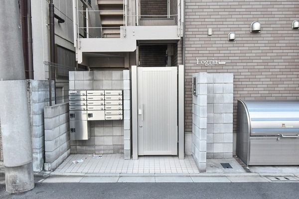 ログリアのエントランス