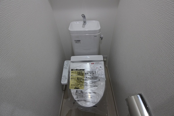 ログリアのトイレ