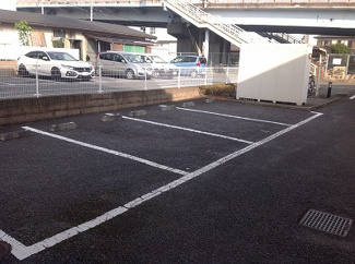【駐車場】 | レオパレスNEMOTO | 画像9