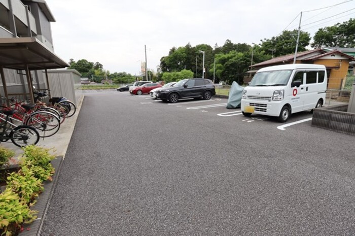 モン・レーヴの駐車場|駐車場