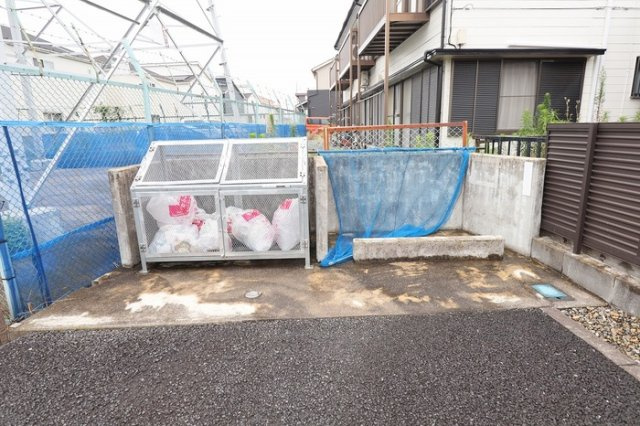 マローネ Ｂのその他共用部分|ゴミストッカー