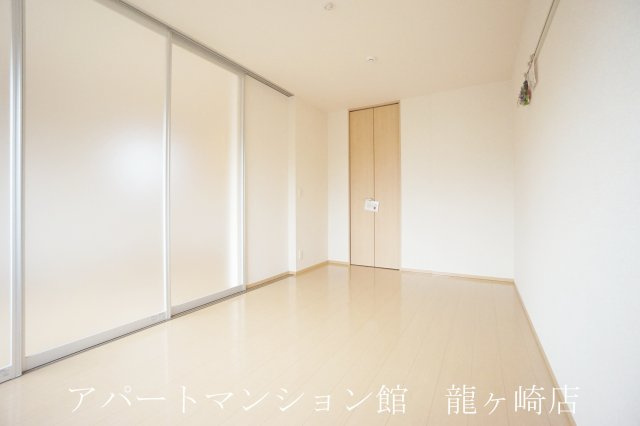 Cerejeira（セレシェイラ） Bの洋室