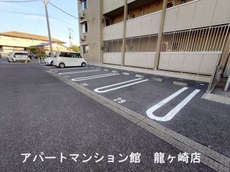 【駐車場】 | ユーチャリスⅡ | 駐車場