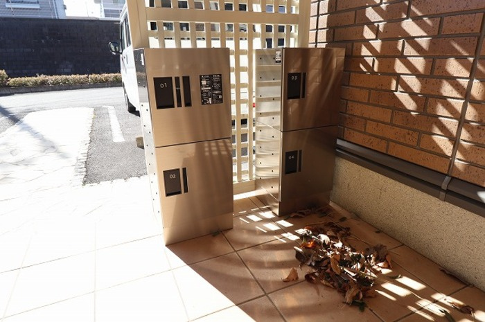 グランモア東台のその他共用部分|宅配ボックス