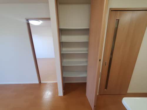 セピアコート財木の収納