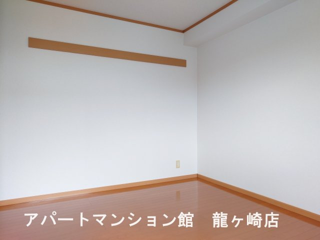 さくらヒルズⅡの洋室