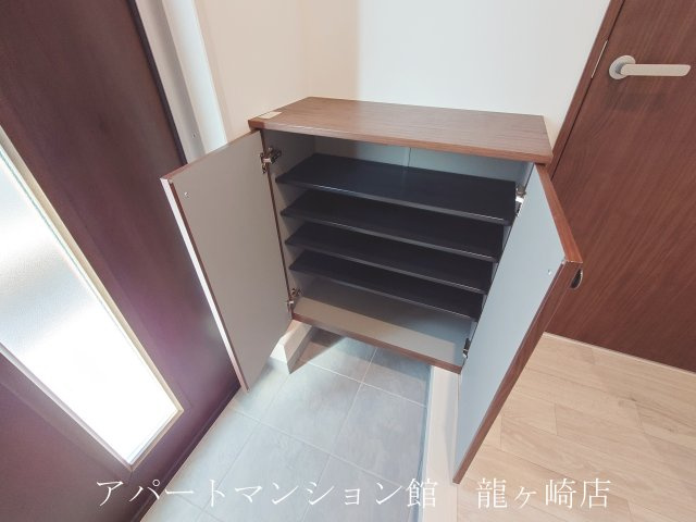 プラムコート(ZEH)の収納