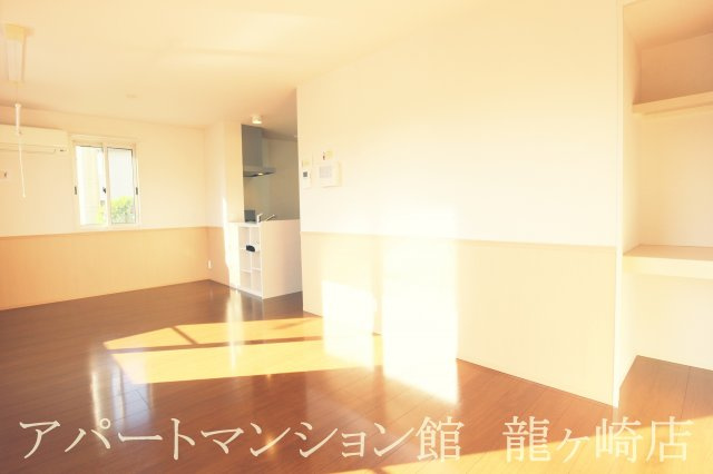 Axia(アクシア)Aの居間・リビング