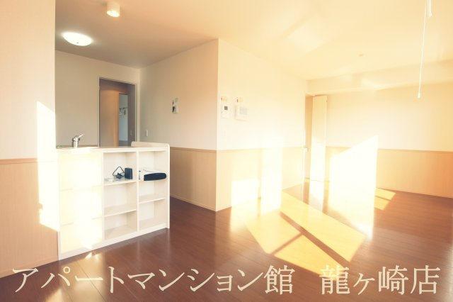 Axia(アクシア)Aの居間・リビング