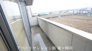 【バルコニー】 | ライトパレスうずら野 | ※写真は301号室を使用