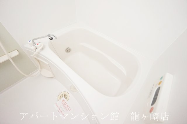 グリシーヌ・パレⅡＡ棟の浴室