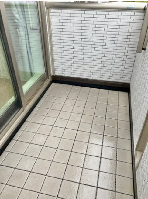 荒川本郷戸建のバルコニー