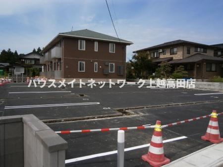 メゾン プランタンの駐車場|消雪付駐車場