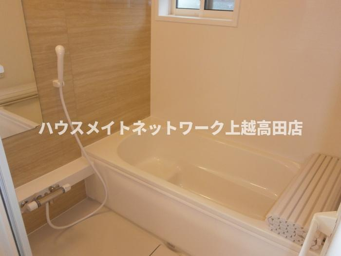 メゾン プランタンの浴室|浴室１坪（追焚機能付）