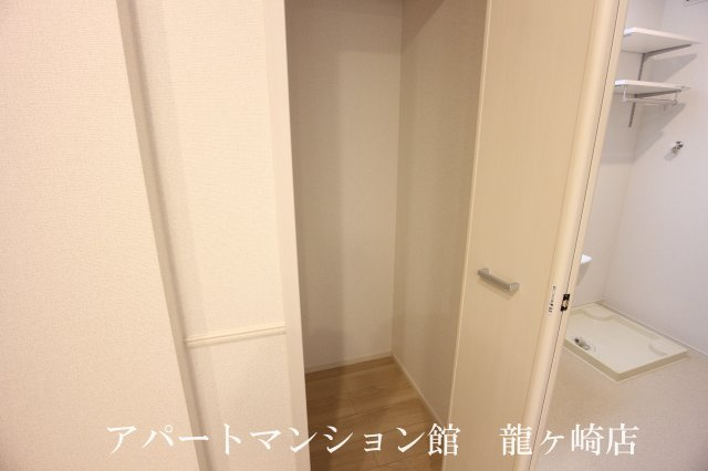 フェニックスBの収納