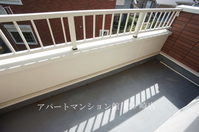 さくらヒルズ霞台　弐番館のバルコニー