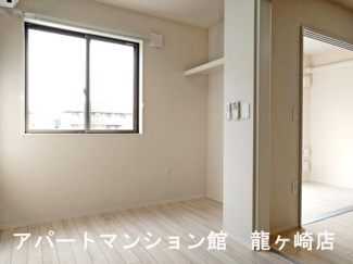 【寝室】 | メゾン　ベルフルール