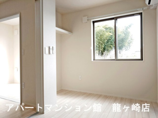 【寝室】 | メゾン　ベルフルール