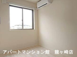 【寝室】 | メゾン　ベルフルール