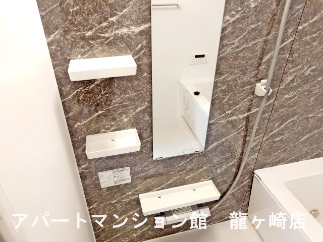 メゾン　ベルフルールの浴室