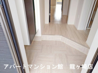 【玄関】 | メゾン　ベルフルール