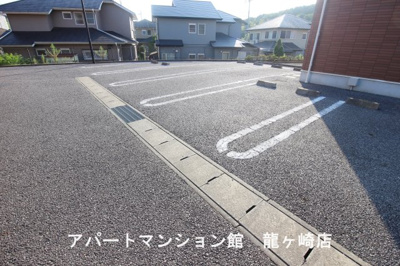 【駐車場】 | さくらヒルズ霞台　壱番館