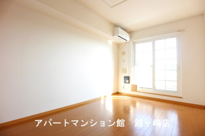 【居間・リビング】 | さくらヒルズ霞台　壱番館