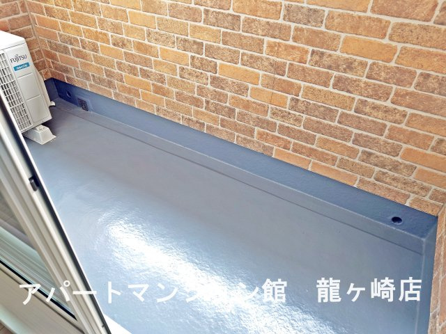 ローザ・ヴィレⅢのバルコニー