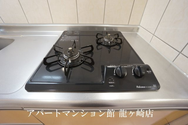 Front du lacのキッチン