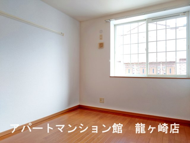 グリシーヌ・パレⅡＡ棟の寝室