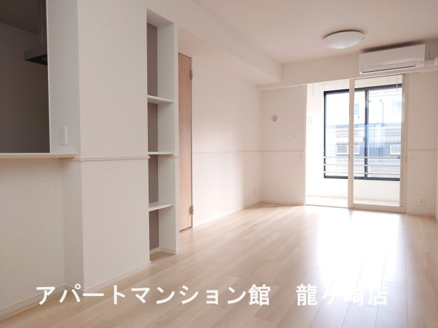 レジデンシアBの居間・リビング