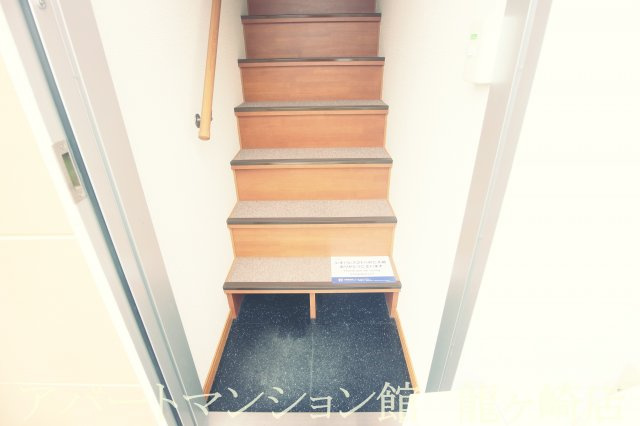 レオパレスエスポワールUの玄関