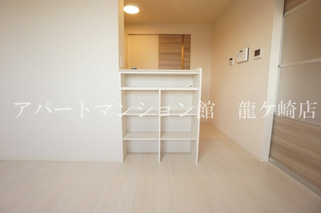 ライトパレスうずら野の収納