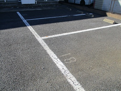 レオネクストアビタシオン阿見の駐車場|画像9