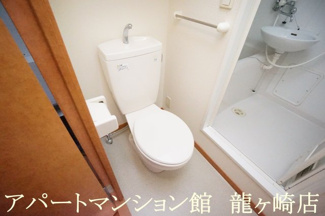 【トイレ】 | レオパレス慶 | 画像6