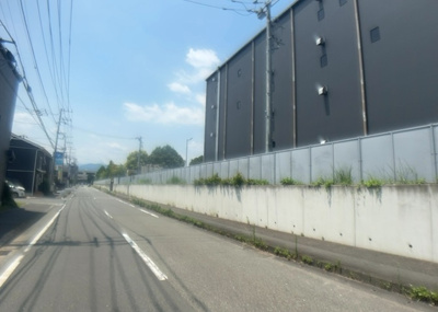 【展望】 | 田名新築戸建 | 土地の地勢が高台の場合、景色を綺麗にみることができ、景色にこだわってお家探ししている方におすすめです！また平坦地よりも風通しがいいというメリットがあります。デメリットもあるので是非現地でご確認下さい。