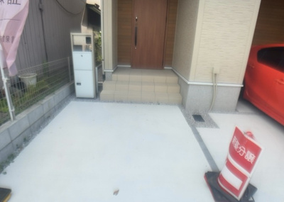 【庭】 | 上溝新築戸建 | 庭があることでガーデニングや家庭菜園はもちろん、こどもの遊び場やペットを放して遊ぶことができます。また、家の周囲に余裕があるということです。隣地との間があれば、十分な日当たりと、風通しが確保できます。