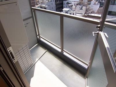 【バルコニー】